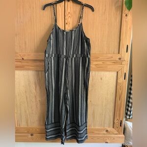 Entro Monochrome Striped Cotton /Hemp Spaghetti Strap Cropped Jumpsuit Sz M